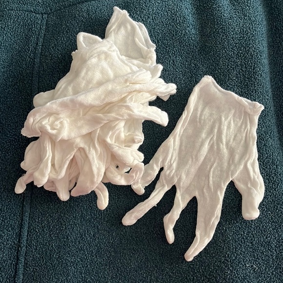Intimates & Sleepwear 215 Nwot 4 Pairs Of Cotton Gloves To Wear At